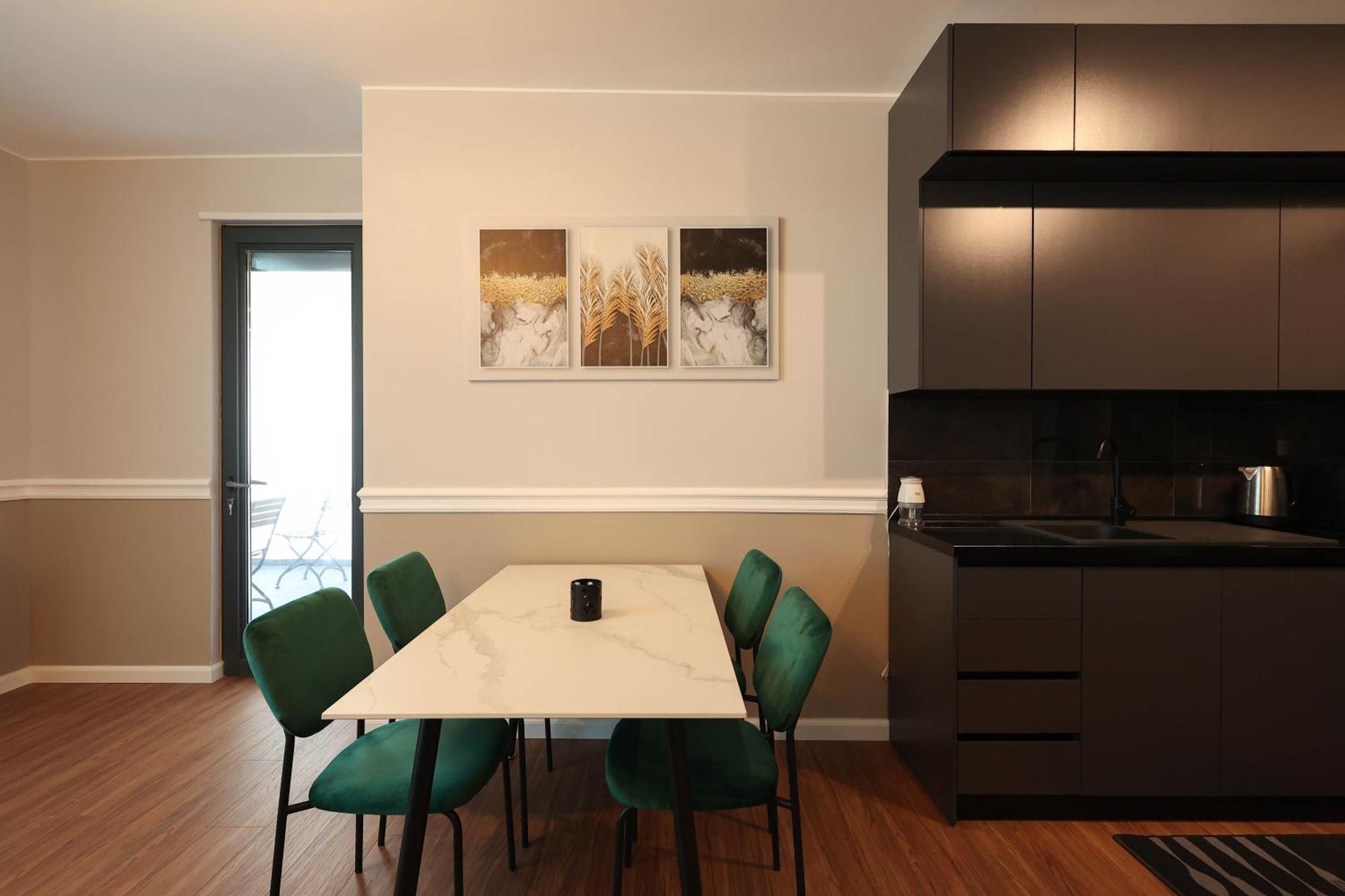 Grandstay Apartments Драч Екстериор снимка